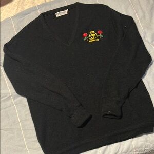 GORGEOUS vintage Hawkeyes sweater